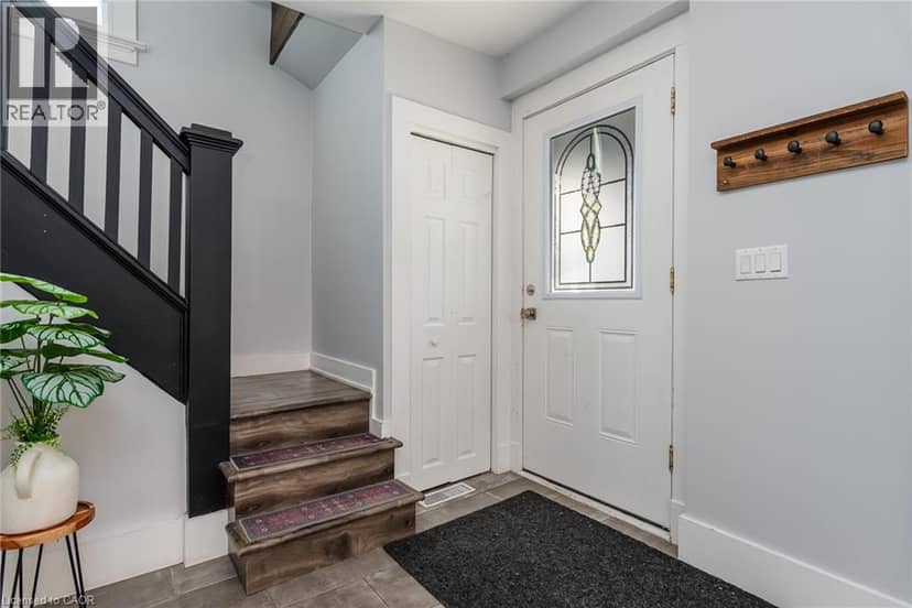 40 WOODLAND Avenue, Kitchener, photo 4