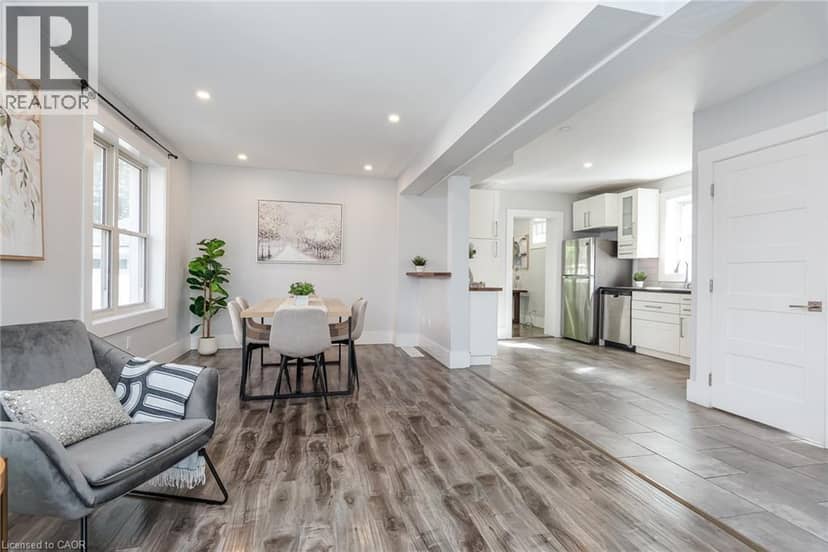 40 WOODLAND Avenue — photo 11 of 40