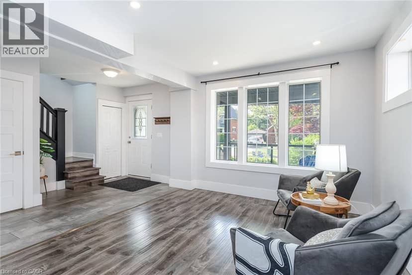 40 WOODLAND Avenue — photo 9 of 40