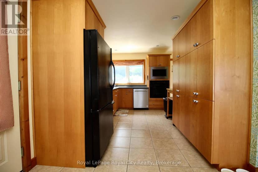14 Dock Lane — photo 9 of 40
