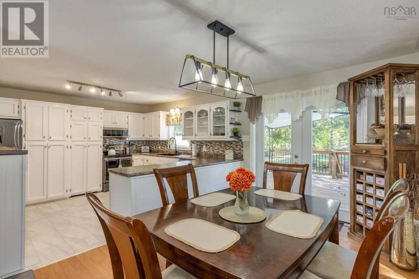 1711 Old Brook Road Kingston — photo 13 of 40