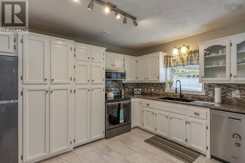 1711 Old Brook Road Kingston — photo 15 of 40