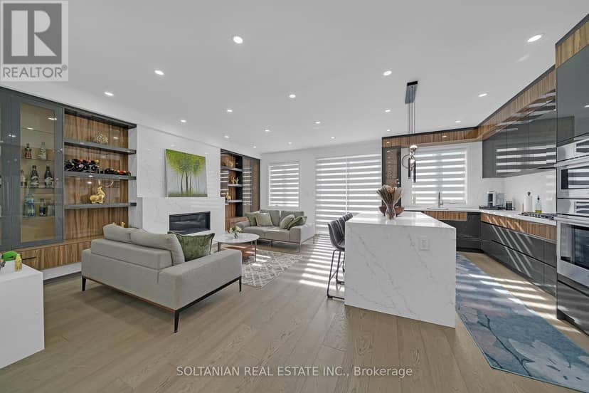 17 Trenton Avenue, Toronto, photo 2