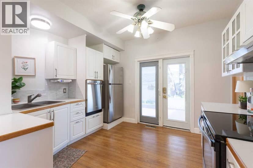508D 5 Avenue SE — photo 12 of 40