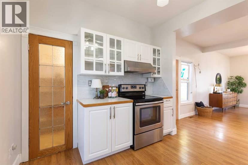 508D 5 Avenue SE — photo 16 of 40