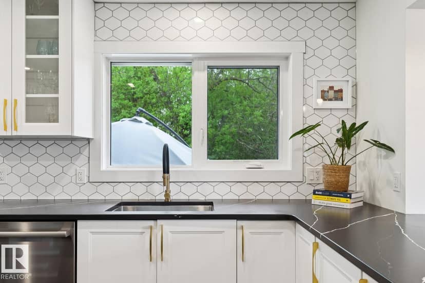 13615 Buena Vista Rd NW — photo 16 of 40