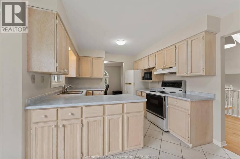 239 Bouffard Road — photo 19 of 40