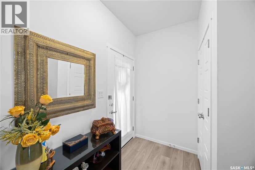 814 LaBine CRESCENT, Saskatoon, photo 2