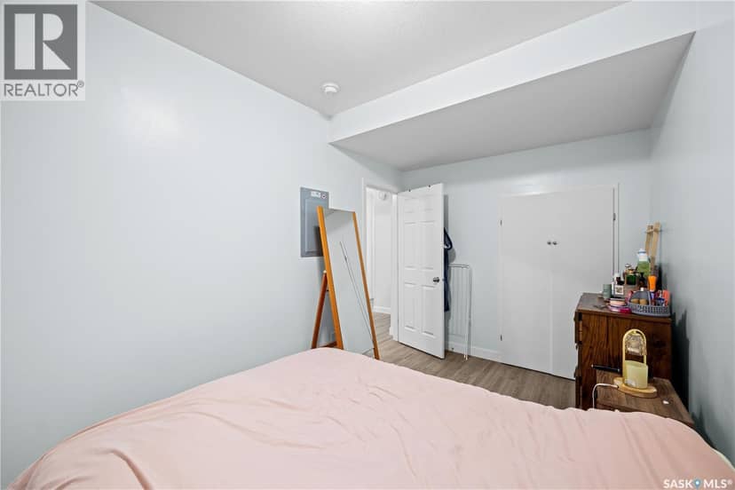 814 LaBine CRESCENT — photo 32 of 40