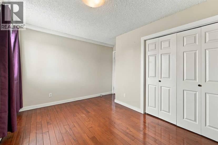 6, 1905 11 Avenue SW — photo 18 of 27