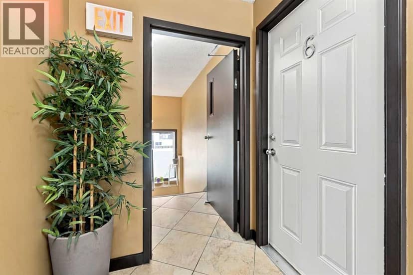 6, 1905 11 Avenue SW, Calgary, photo 4