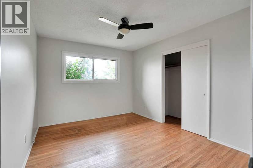 5404 Valentine Crescent SE — photo 20 of 35