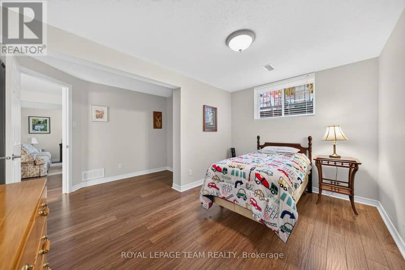 8 Partridge Drive — photo 37 of 40