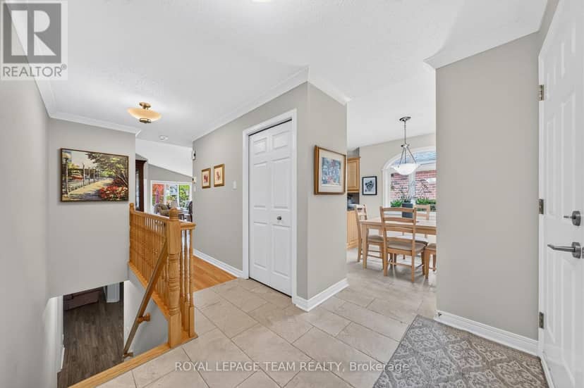 8 Partridge Drive, Ottawa, photo 5
