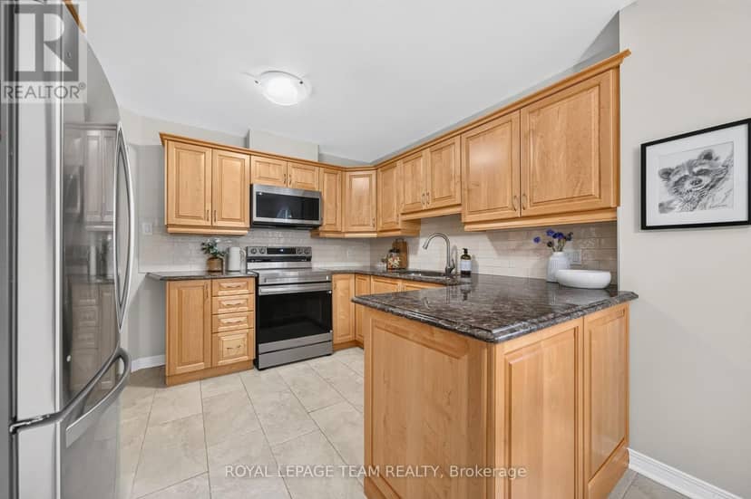 8 Partridge Drive, Ottawa, photo 7