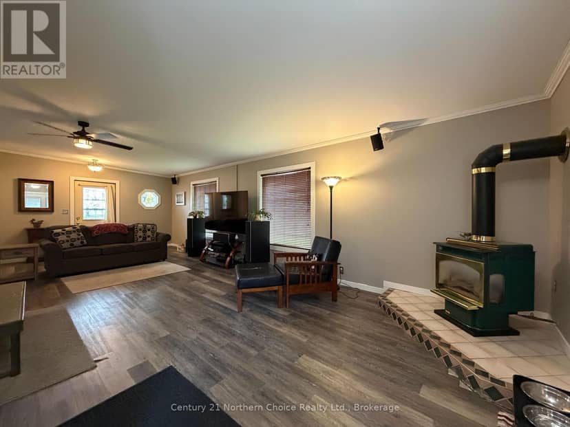 648 Scott Street — photo 16 of 40