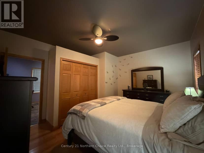 648 Scott Street — photo 24 of 40