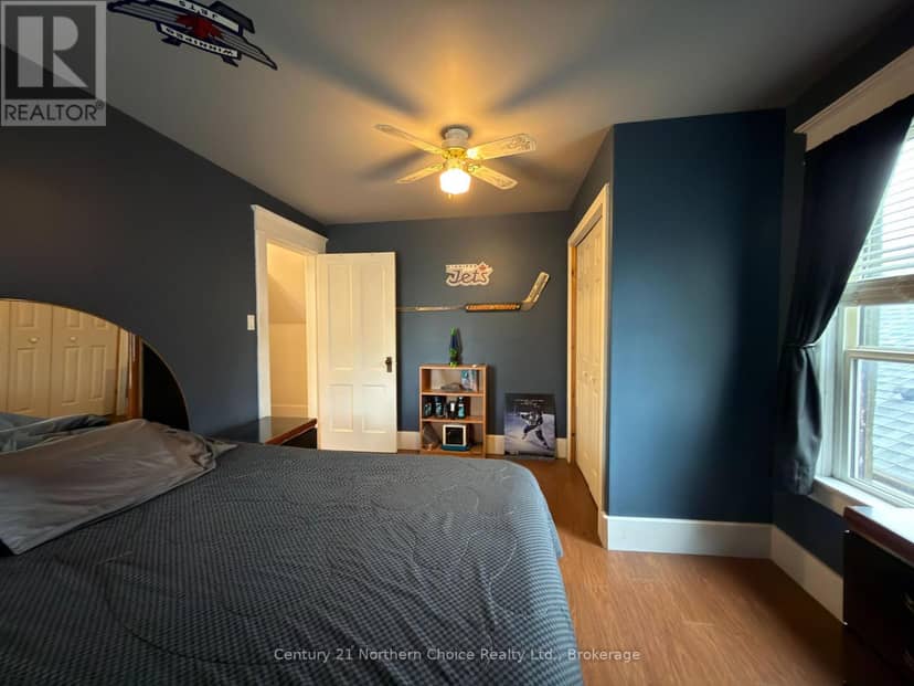 648 Scott Street — photo 32 of 40