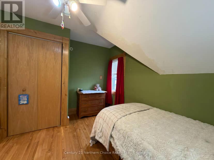 648 Scott Street — photo 34 of 40