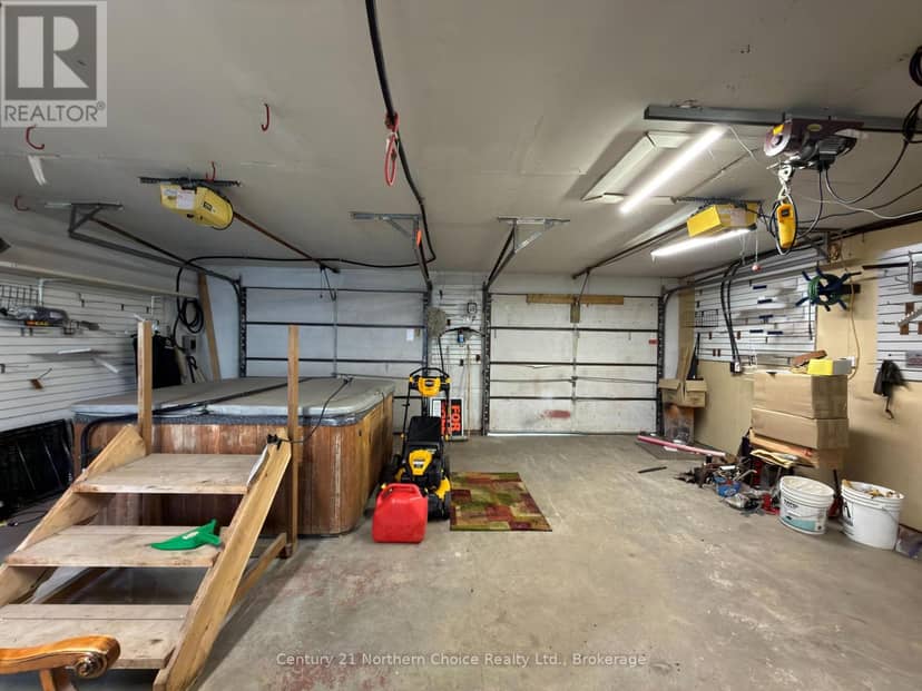 648 Scott Street — photo 38 of 40