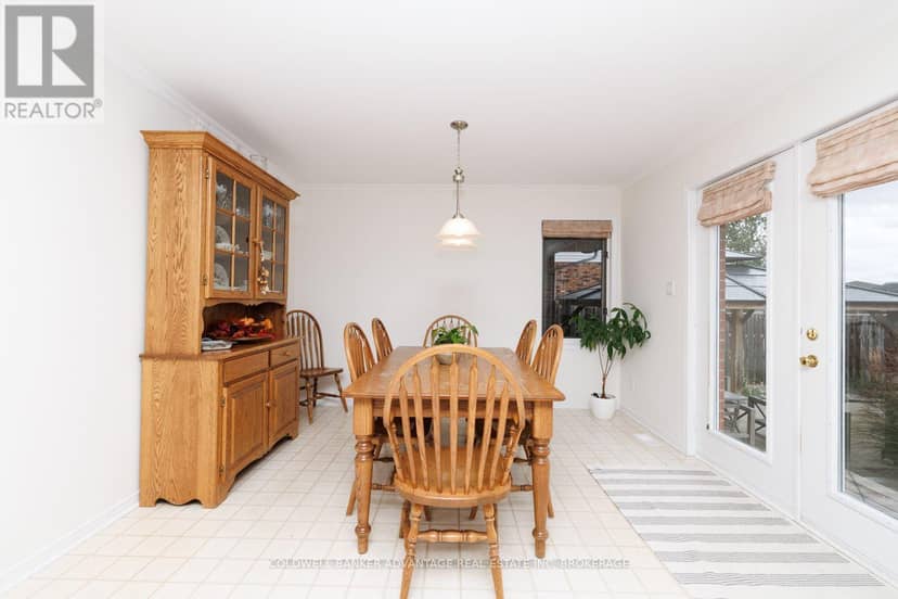 105 Wellandvale Drive — photo 15 of 40
