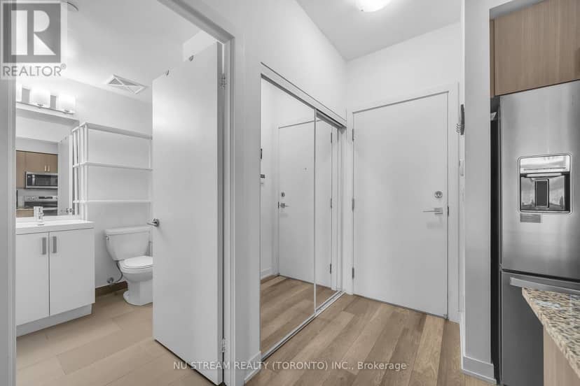 810 - 1603 Eglinton Avenue W, Toronto, photo 8