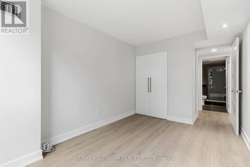 223 - 7805 Bayview Avenue — photo 22 of 40
