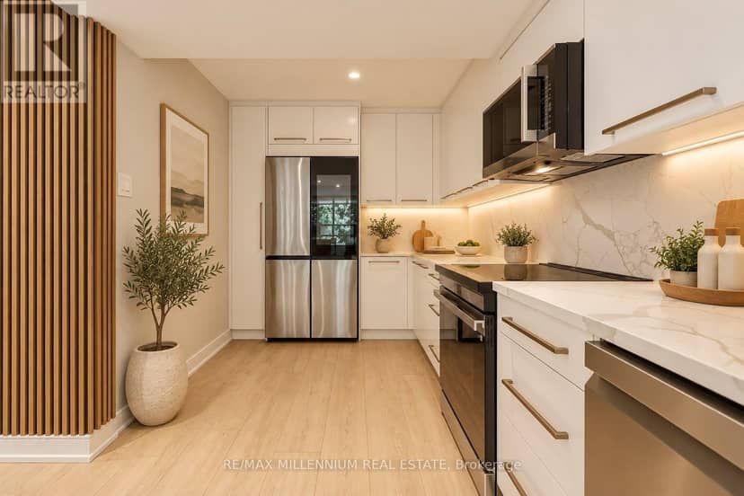 223 - 7805 Bayview Avenue — photo 38 of 40