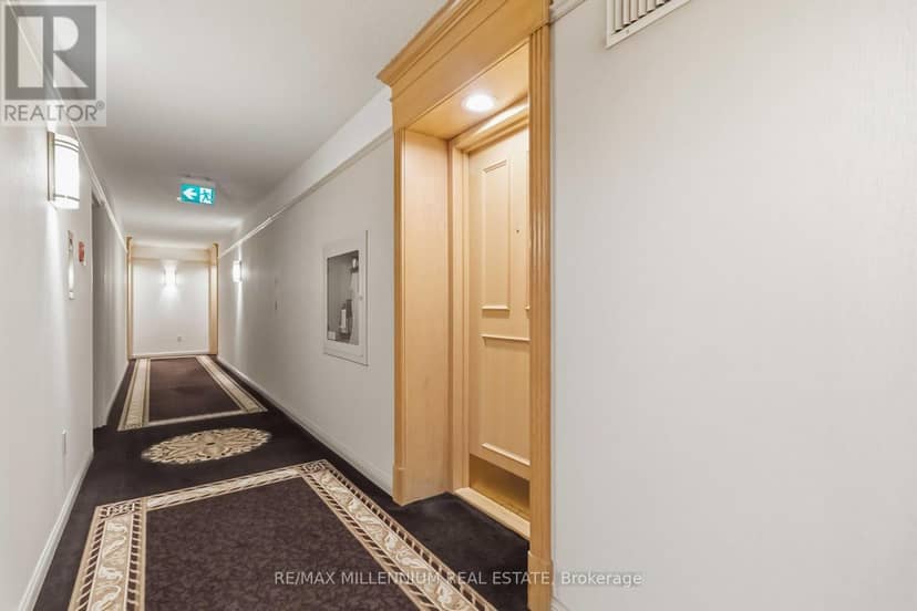 223 - 7805 Bayview Avenue, Markham, photo 4