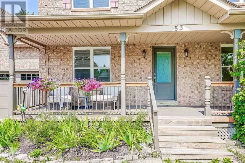 53 Bolton Drive, Uxbridge, photo 2