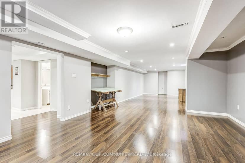 53 Bolton Drive — photo 25 of 34