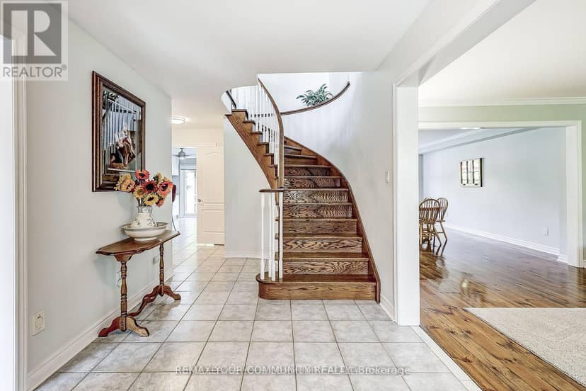 53 Bolton Drive, Uxbridge, photo 5