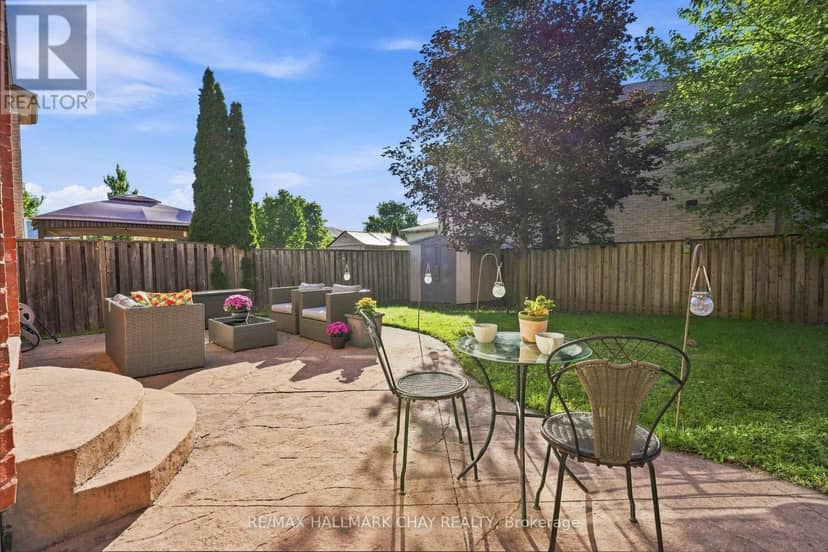 17 Sherwood Court — photo 14 of 28
