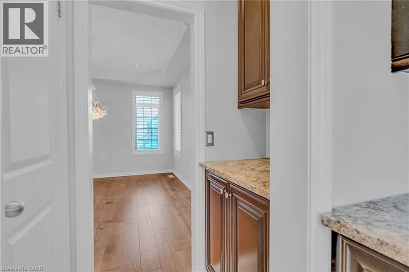 22 WOODHOUSE Street — photo 15 of 40