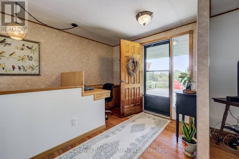 9 Cardinal Street, Brockton, photo 4