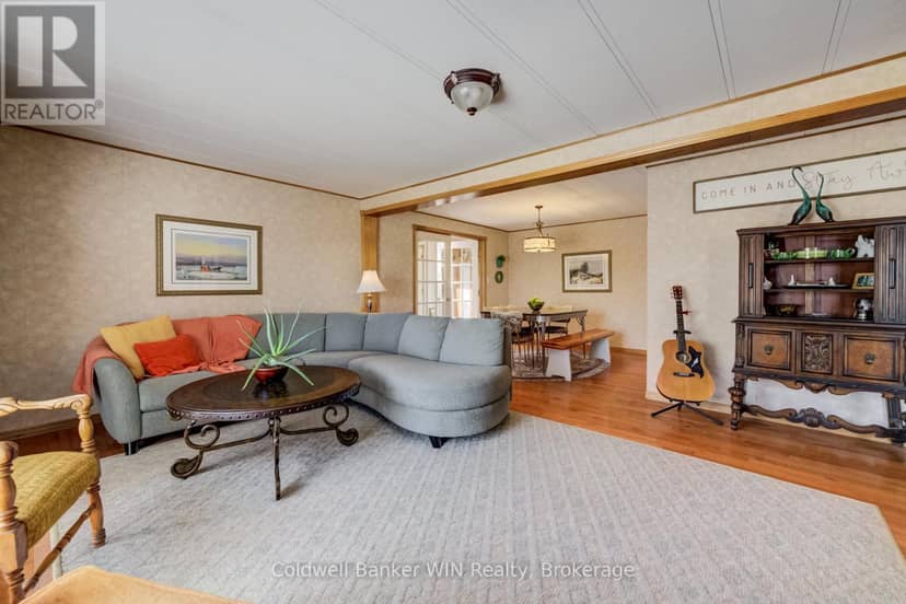 9 Cardinal Street, Brockton, photo 8