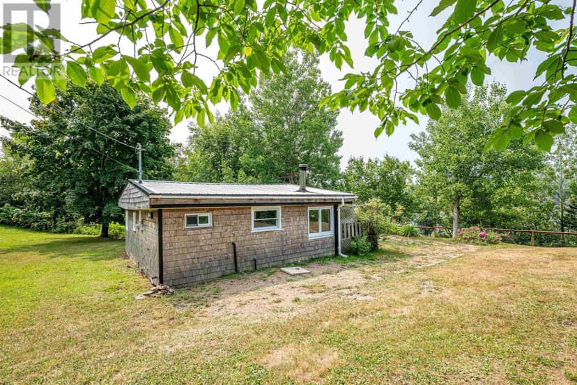 101 Lorne Smith Road — photo 36 of 40