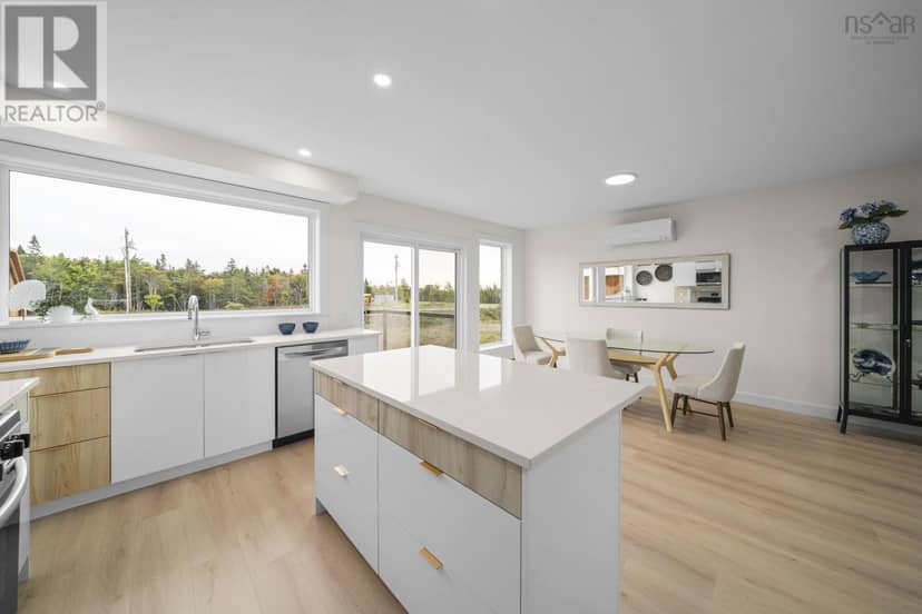 32 Berm Street — photo 17 of 40