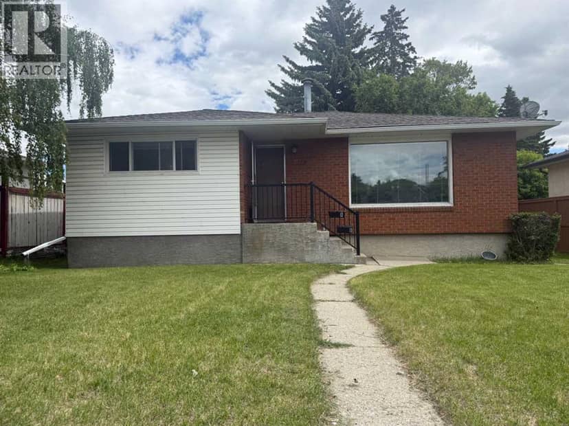 2848 24 Street  NW, Calgary