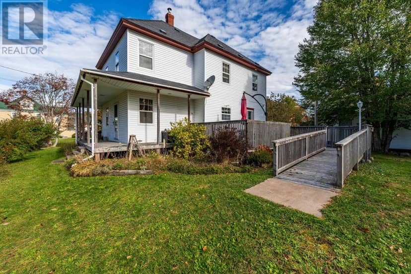 1 Belleville Road — photo 4 of 40