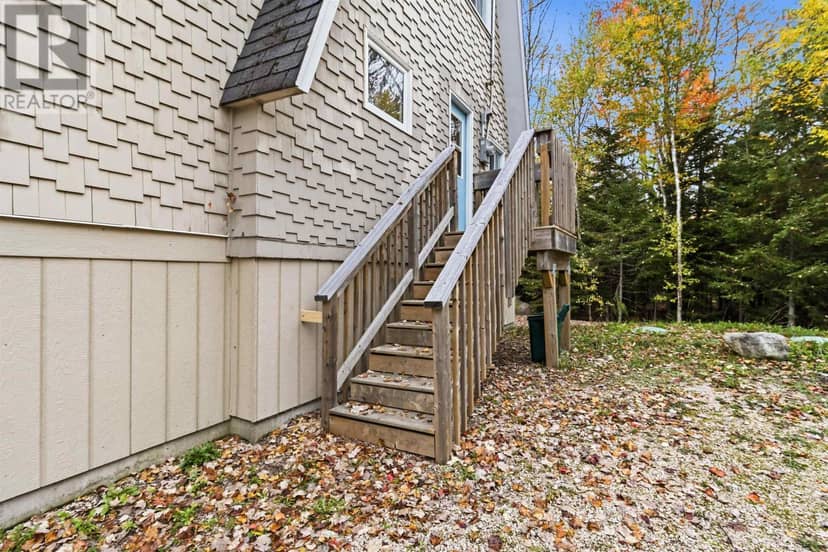 571 Falkenham Road — photo 35 of 40