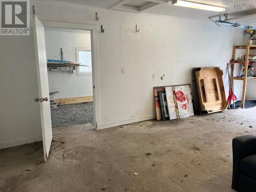 9 Piggott Lake Rd — photo 35 of 40