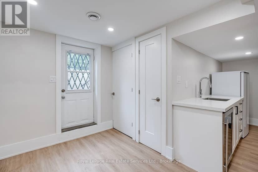 59 Fairwood Place E — photo 34 of 40