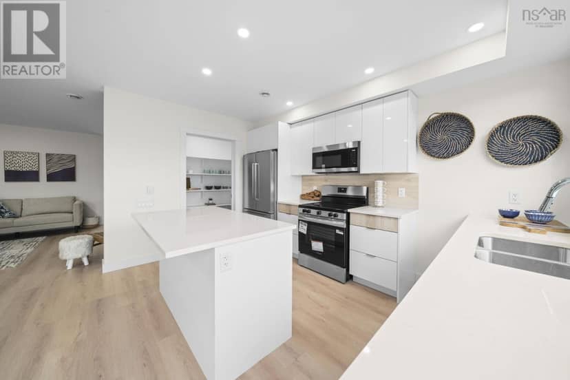 32 Berm Street — photo 13 of 40