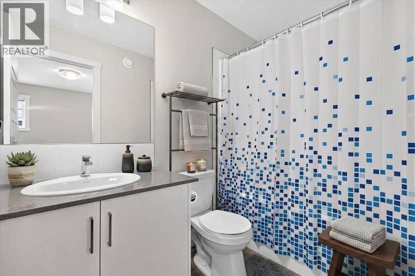 246 Cranbrook Square SE — photo 22 of 40