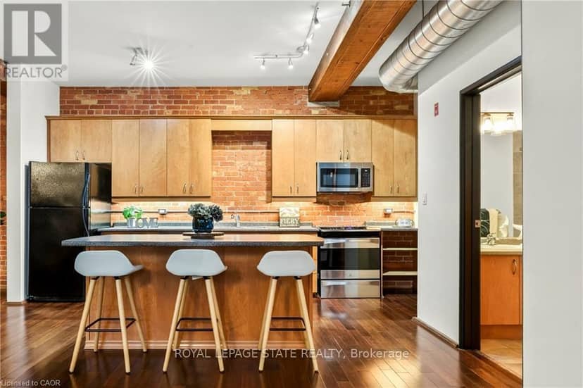 13 - 357 Hunter Street W — photo 14 of 35
