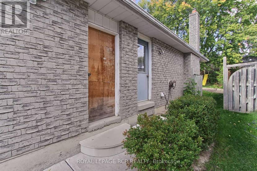 43 Crown Crescent — photo 30 of 40