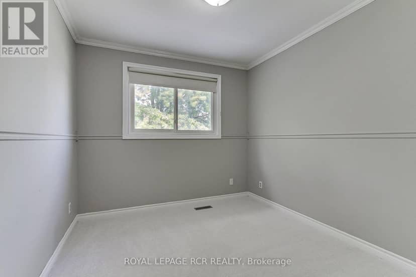 43 Crown Crescent — photo 28 of 40