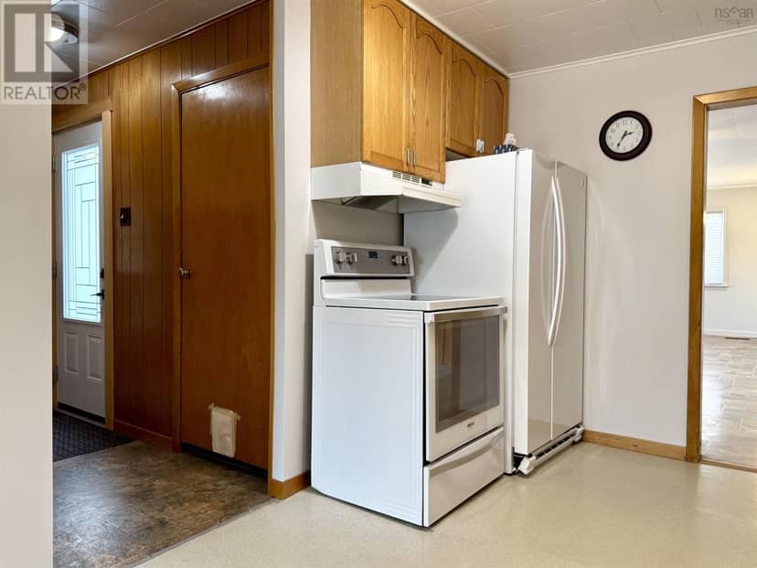 8 Standish Street — photo 14 of 40