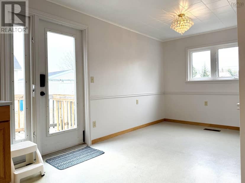 8 Standish Street — photo 20 of 40